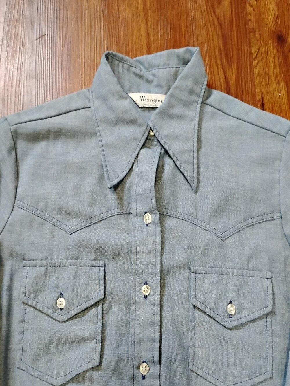 Vintage 80s Wrangler Pearl Snap Button Shirt Blue